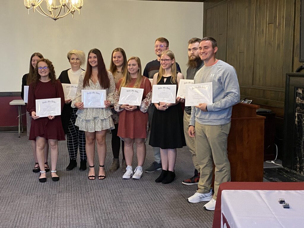 Omicron Psi chapter of Delta Mu Delta at Concord University's 2022 Induction Ceremony